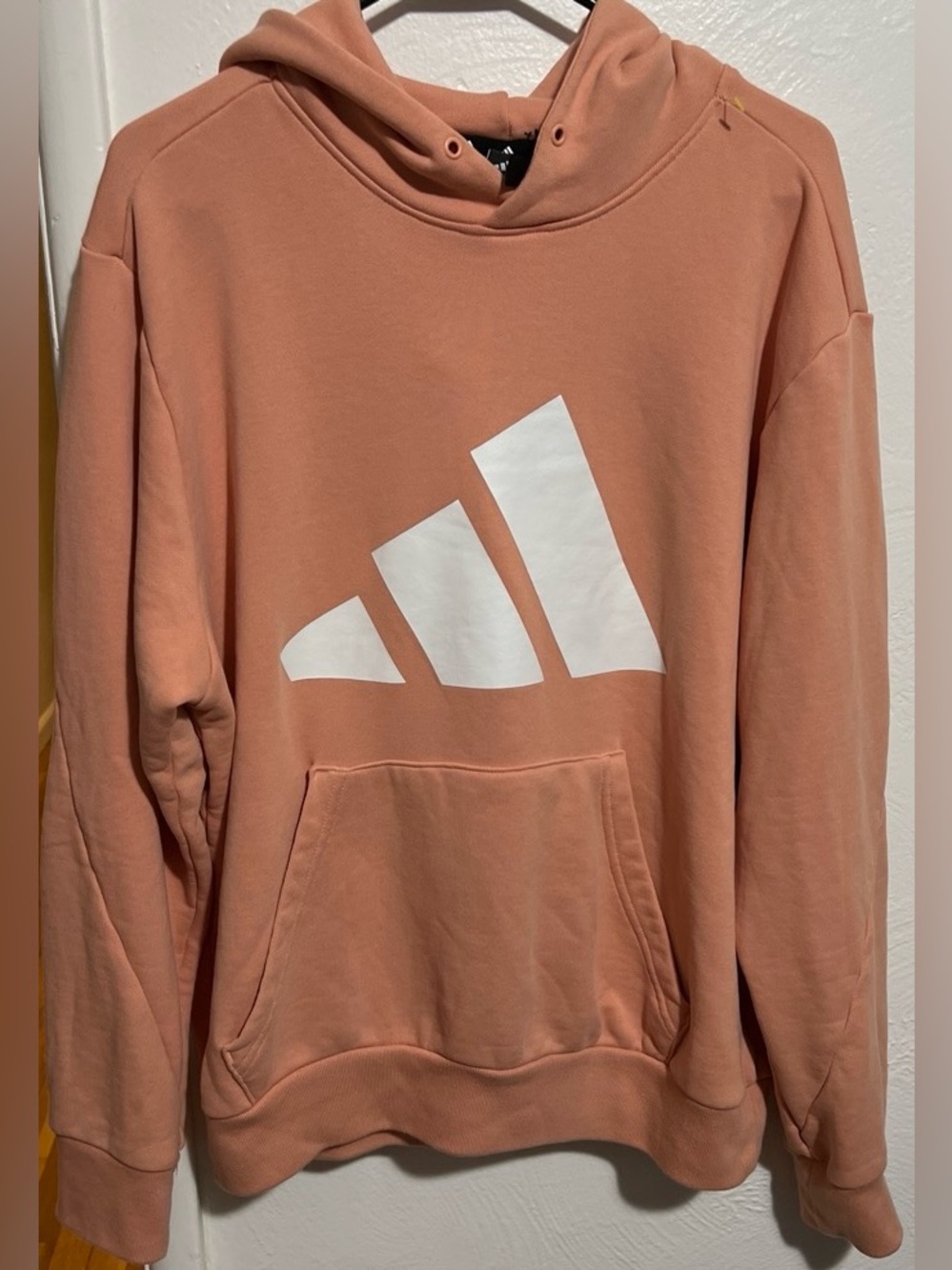 #35 Adidas Men’s Logo Graphic Pullover Hoodie Ambient Blush Size L